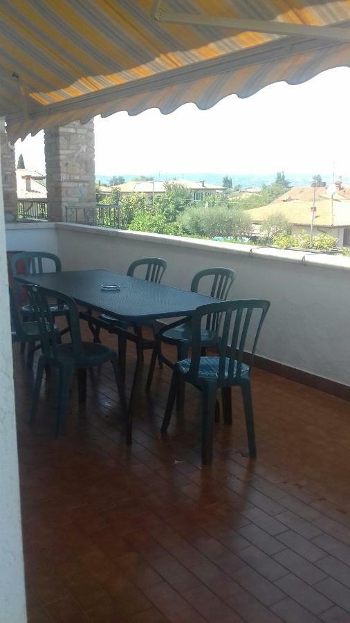 Apartament Casa Vacanze Niko Ap Cir Cni00247 Sirmione Exterior photo